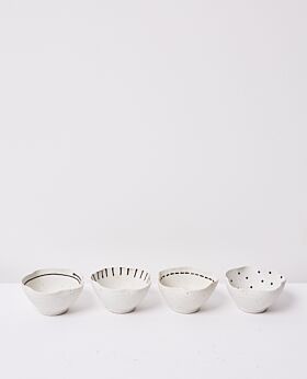 Emiko condiment bowls small - asst - set of 4
