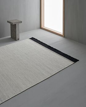 Linie Fenja rug white - 250x350cm