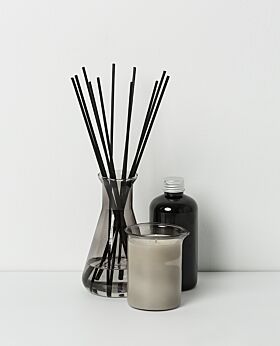 Studio Alchimia gift set- beaker & diffuser